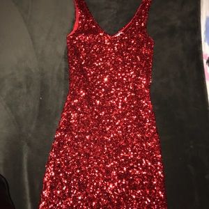 Red short sequence dress